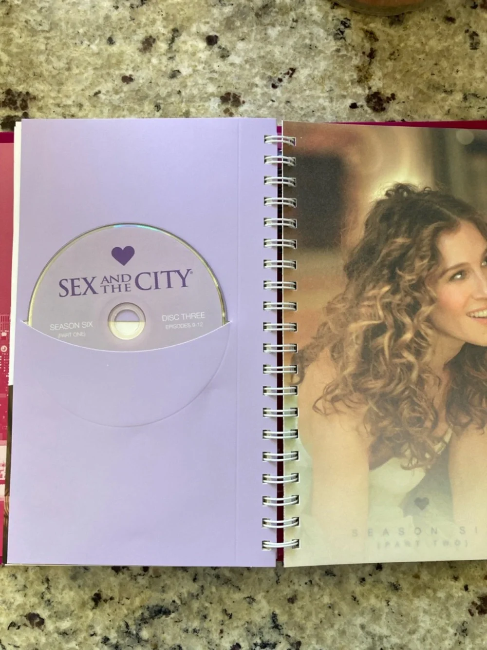 Sex and the City Complete Series - Picture 11 of 16